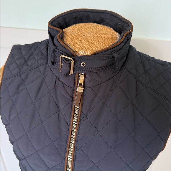 Zara Womens Quilted Vest Size Medium Navy Blue Full Zip Pockets Mock Buckle Neck - Picture 5 of 14